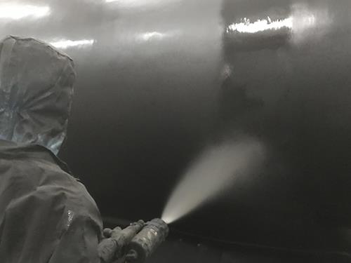 大型護舷聚脲噴涂